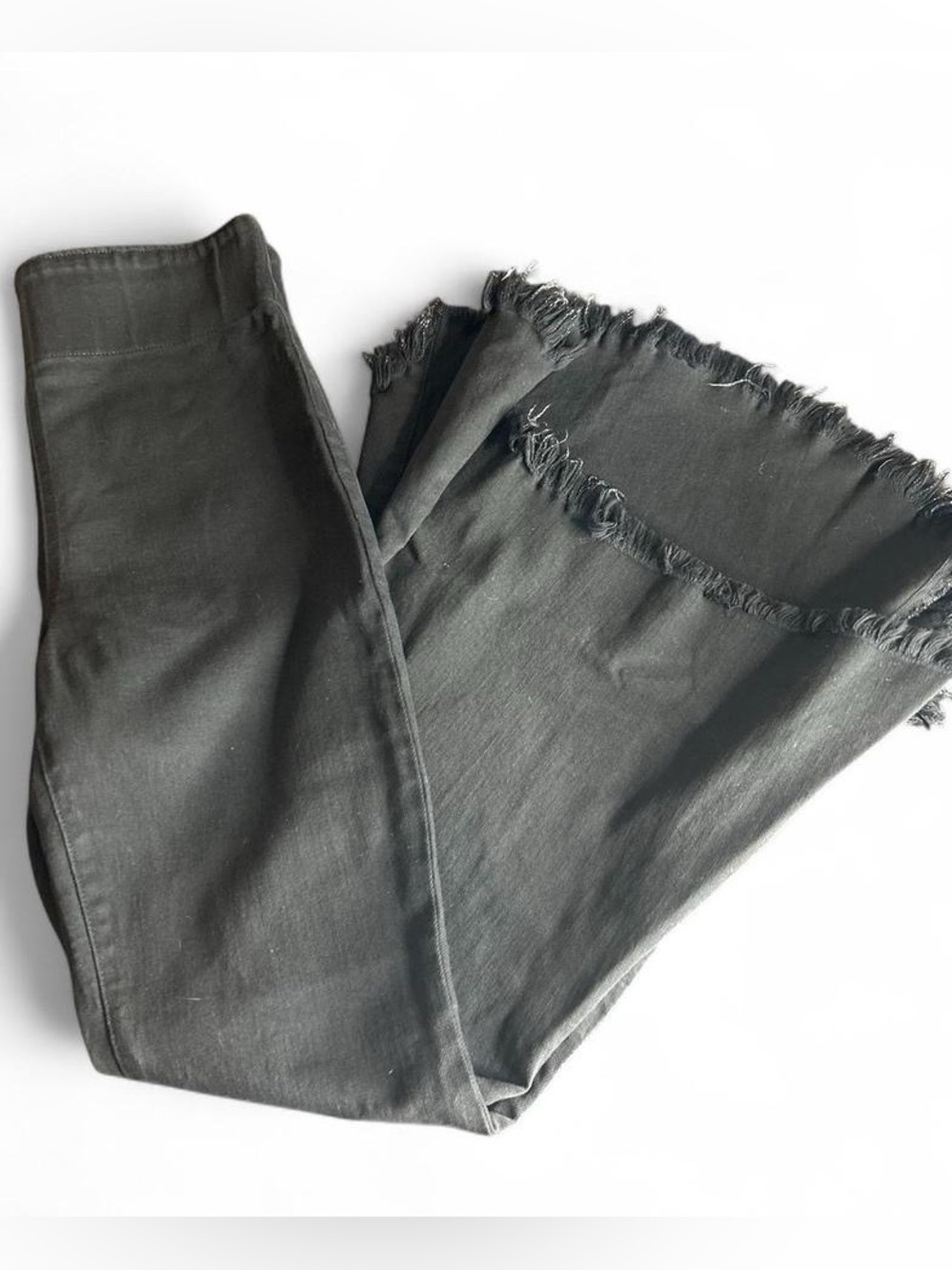 Mumu Blues Show me your mumu Black Frayed Hem Denim Jeans